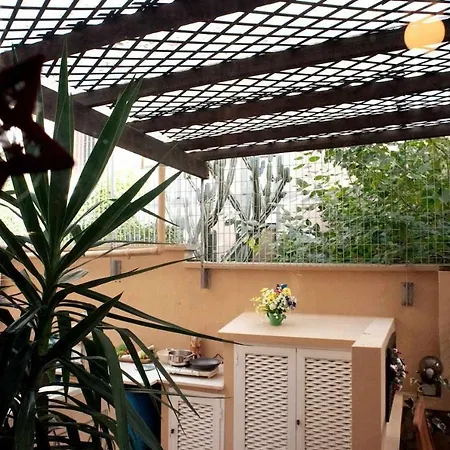 Holiday home Elegante Lu Centro Citta Con Parcheggio